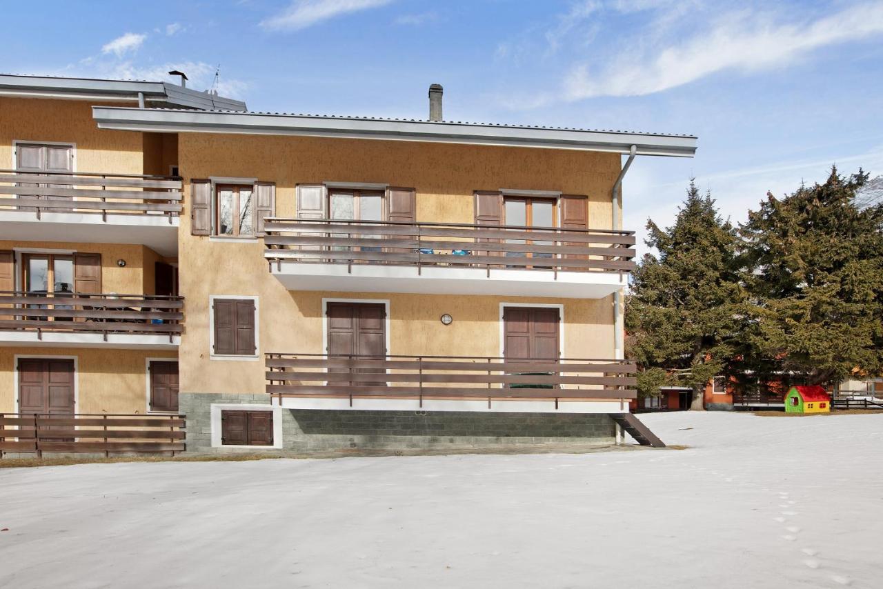 Condominio Solena Bormio Bagian luar foto